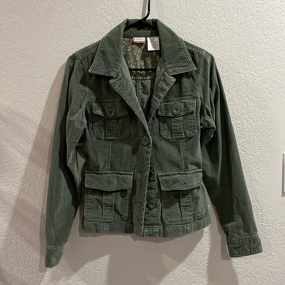 No Boundaries, Stretch- Green Corduroy Jacket Size S/M